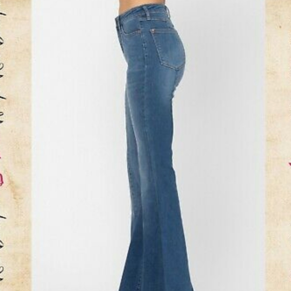 ❤ JUDY BLUE HIGH RISE SUPER FLARE JEANS, 6/7 (28) - Picture 6 of 12